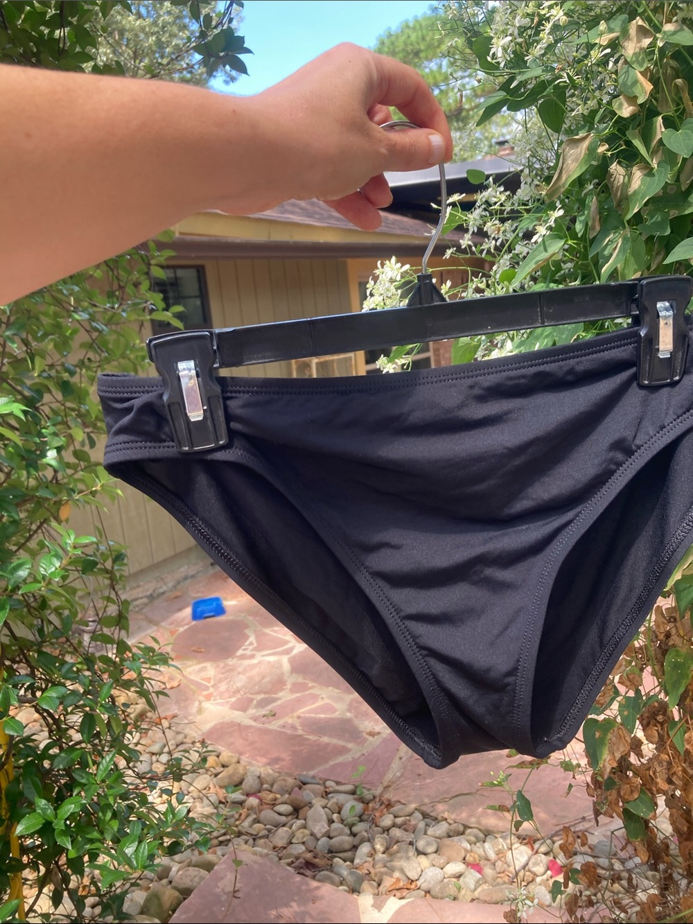 La Blanca Black High-Cut Bikini Bottoms